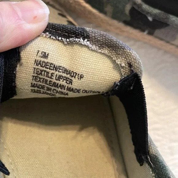 Esprit Nadeen Camo Slip-on Shoe Jute Edging Rubber Sole Textile Upper Flat 7.5 - Picture 9 of 9